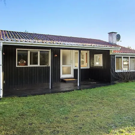 Tatil Evi Three-bedroom Holiday In *