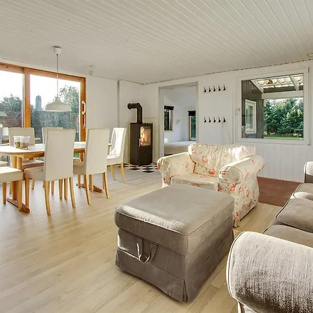 Tatil Evi Three-bedroom Holiday In *